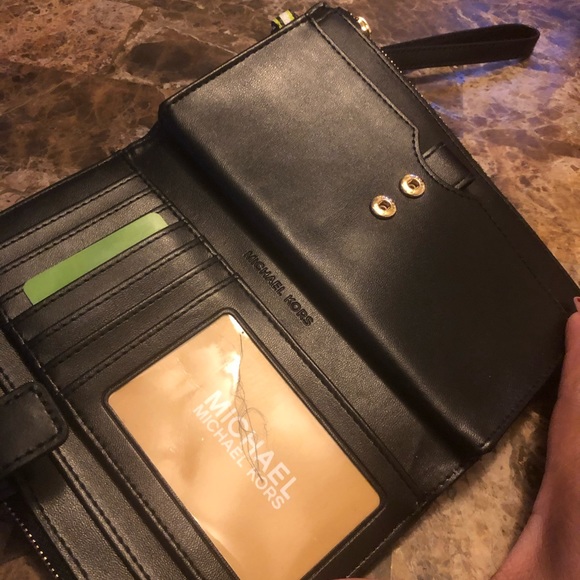 Wallet - Picture 2 of 2